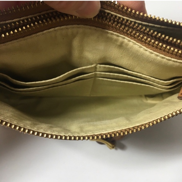 Fossil tan and white checkered leather crossbody bag. - Picture 13 of 14